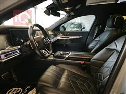 بي ام دبليو الفئة 7